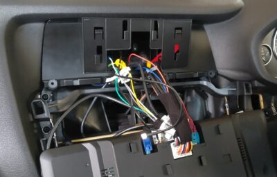 Back of the Android screen with cables connected
