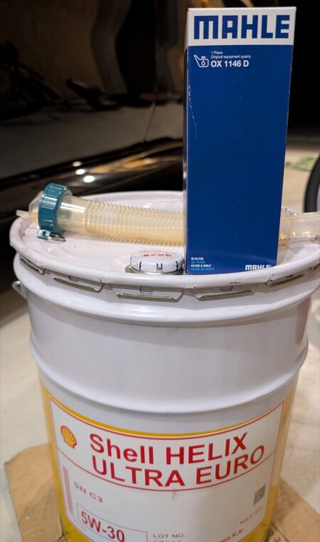 Shell Helix Ultra Euro 5W-30 pail with a MAHLE OX 1146D filter