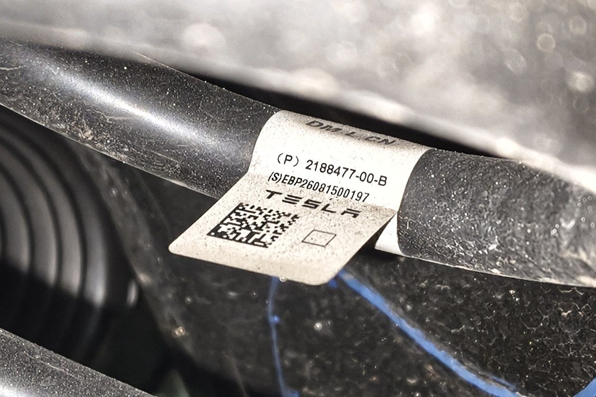 Model YL rear spring label showing part number 2188477-00-B