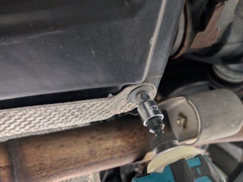 f25-fuelfilter-replace202505-8mmsocket