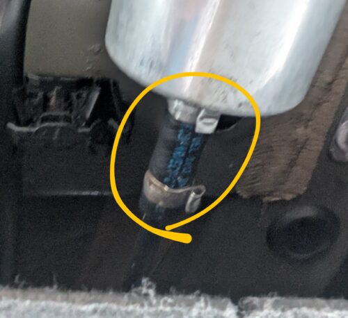 f25-fuelfilter-replace202505-removing2