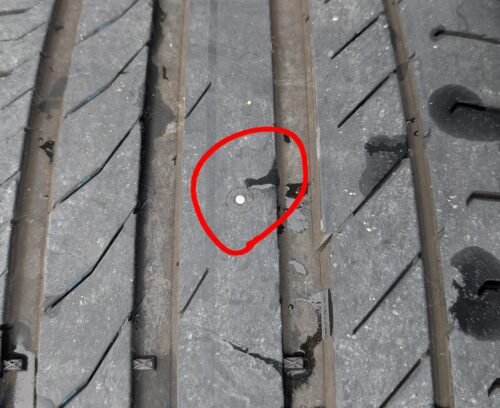 g05-tyrechange202511-fr-nailed