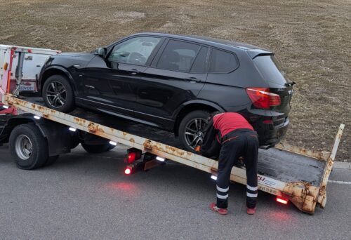 f25-wreckered-arriveathome