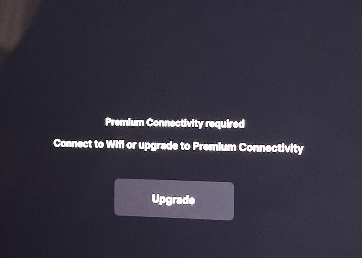 Caraokeを開いたときに出たPremium Connectivity requiredの画面